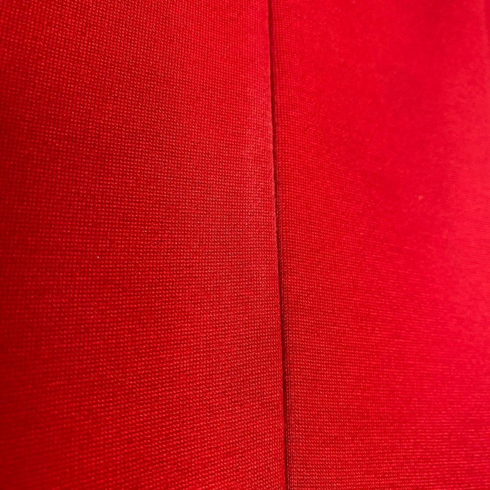 Taylor Red Dress, size 2 - Picture 2 of 4